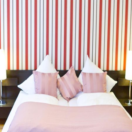 Suiten Hotel Dependance Laterne بادن بادن المظهر الخارجي الصورة